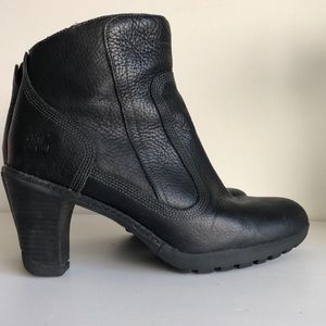 PRICE DROP! Timberland Leather Booties, 10 41.5